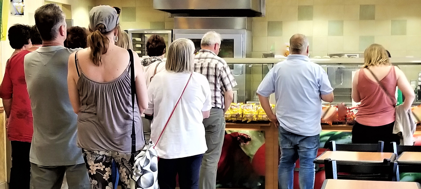 Antrean Kasir Bikin Pelanggan Ilfeel? Saatnya Upgrade Tools Kasirmu!